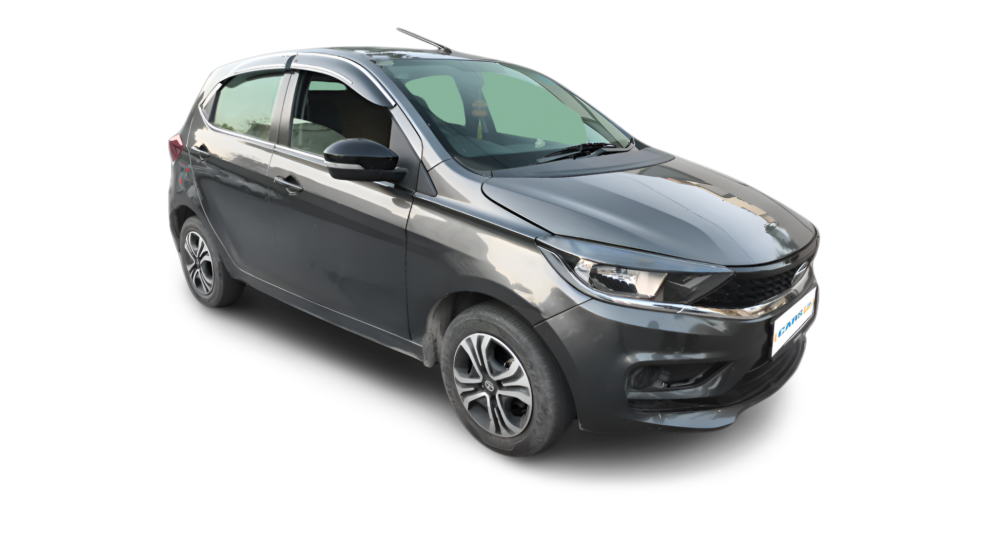 Tata Tiago-img